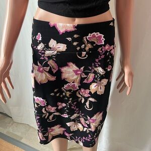 LuLaRoe Black and Pink Pencil Skirt Casual Night Out